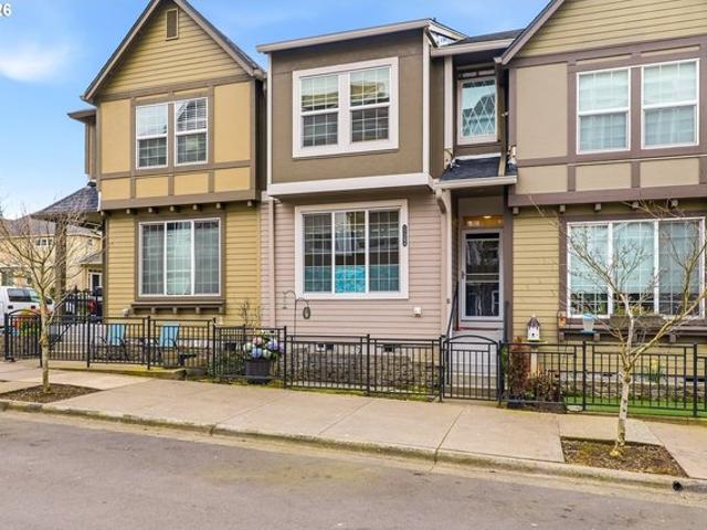 Townhouse for sale in Oregonia