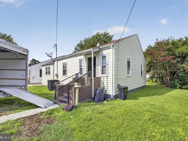 House for sale in Piney Point, Maryland