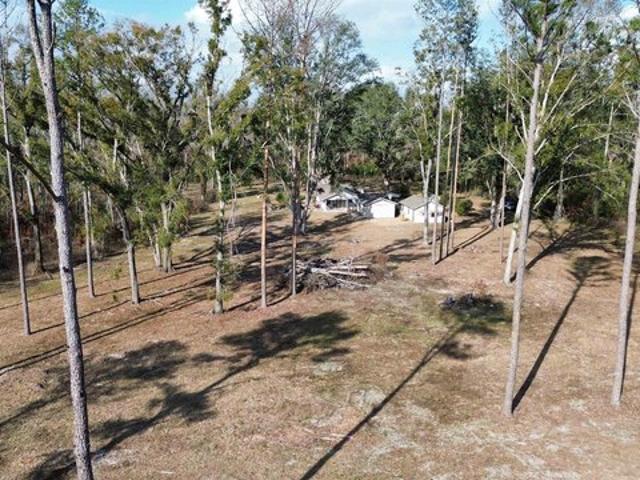 House for sale in Suwannee, Florida