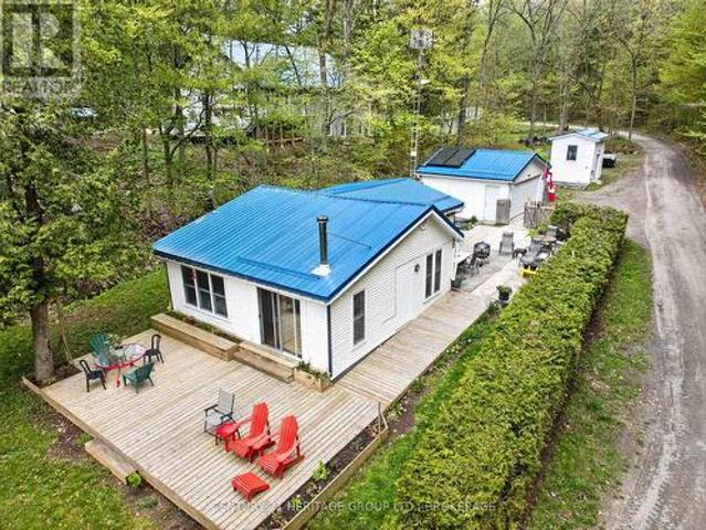 House for sale in Ontario