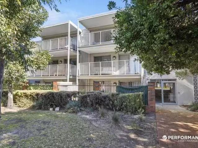 House for rent in Inglewood, Western Australia