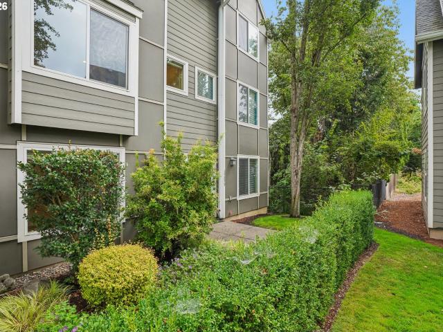 Townhouse for sale in Oregonia