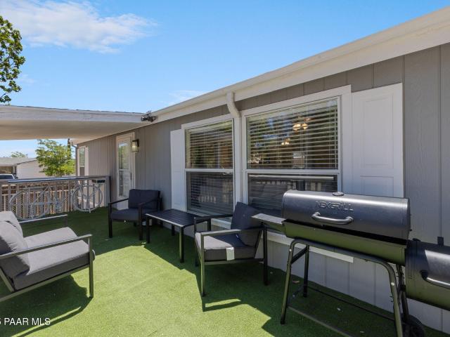 House for sale in Mayer