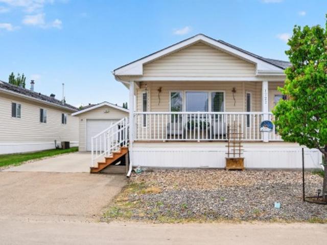 House for sale in Sherwood Park, Alberta