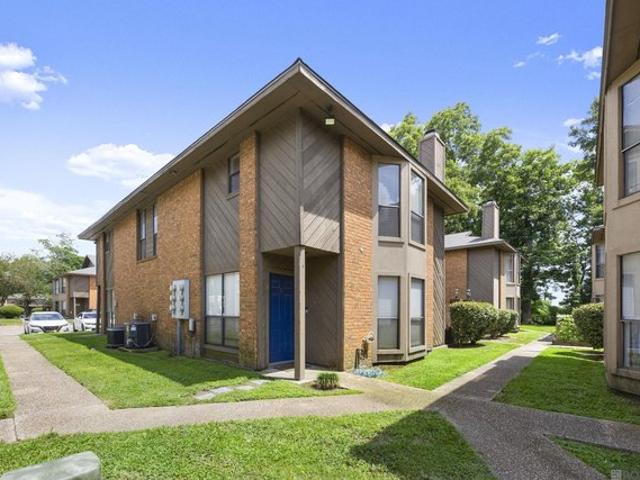 Townhouse for sale in Baton Rouge, Louisiana