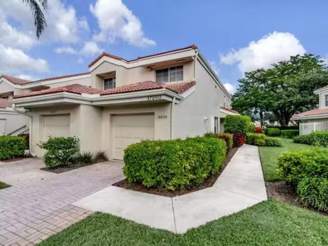 Condo for sale in Boca Raton