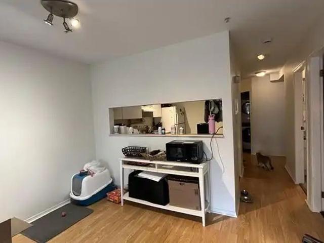 Apartment for rent in Lower Robson, Vancouver
