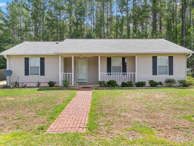 House for sale in Jay, Florida