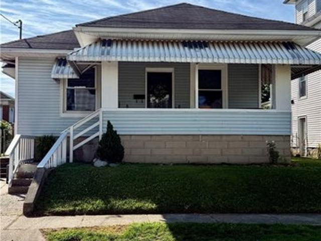 House for sale in Parkersburg, West Virginia