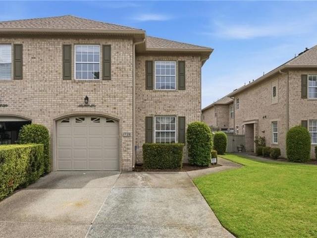 Condo for sale in Virginia