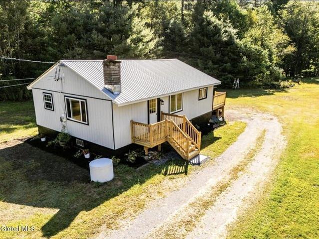 House for sale in Day Center, Town of Hadley