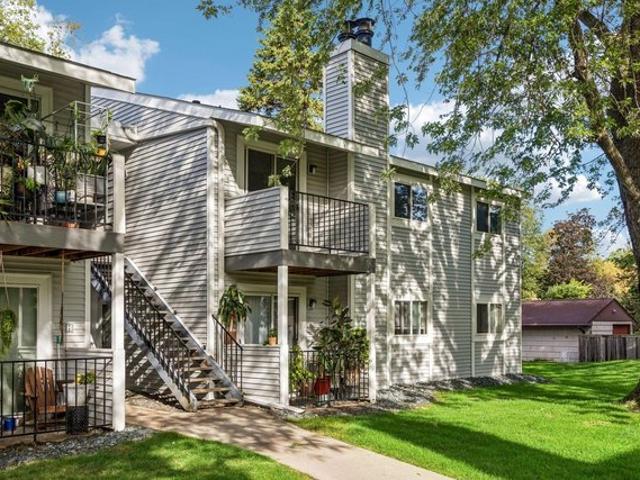 Condo for sale in Ramsey, Minnesota