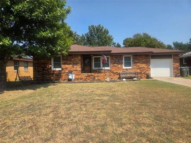 House for sale in Pauls Valley, Oklahoma