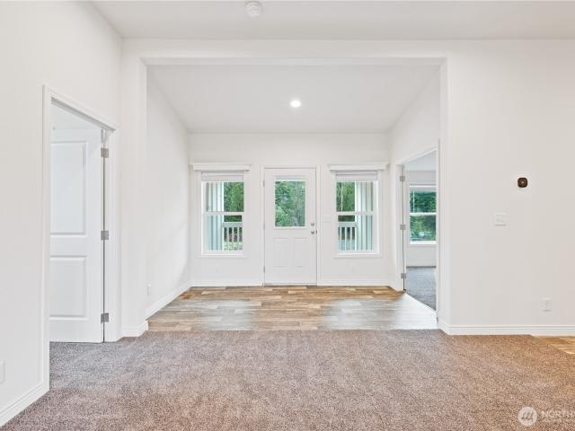 House for sale in Castle Rock, Washington