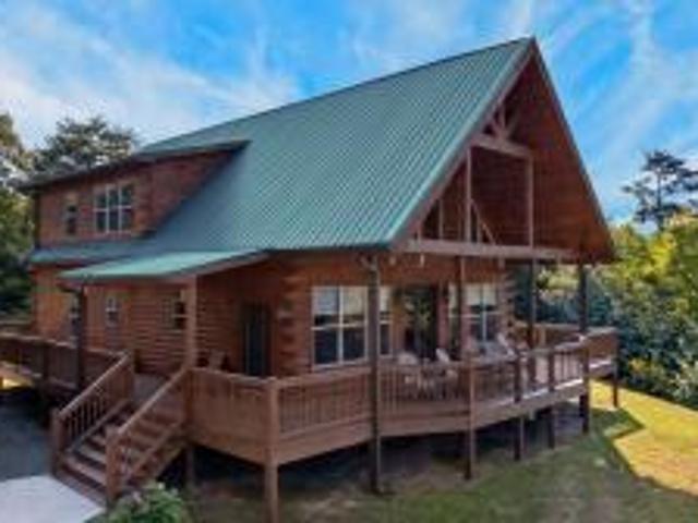 House for sale in Stonebridge on Douglas Lake, Dandridge