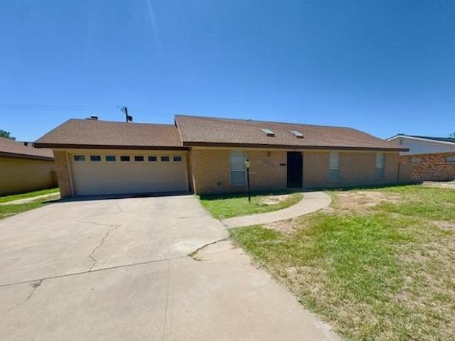 House for sale in Pecos, Texas