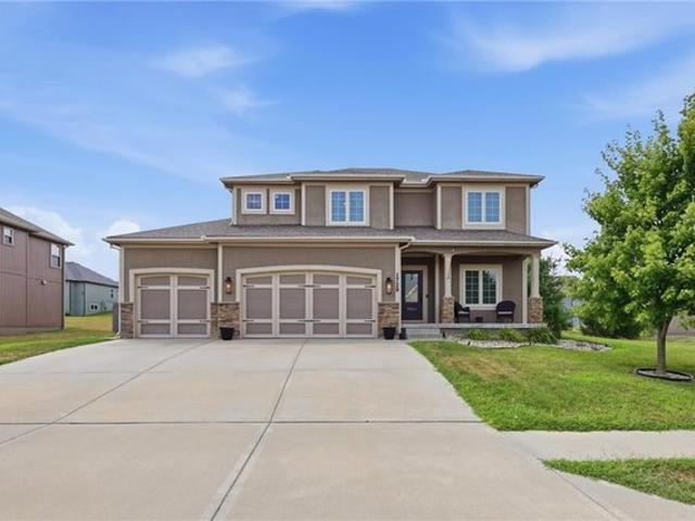 House for sale in Kearney, Missouri