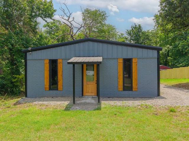 House for sale in Wood, Texas