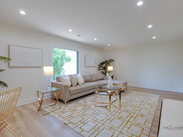 House for sale in Arlington Heights