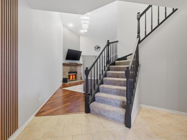 Townhouse for sale in Hoffman Estates, Illinois