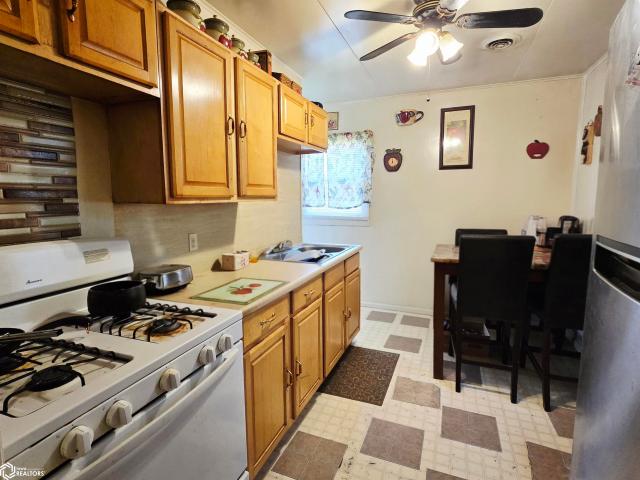 House for sale in Burlington, Iowa