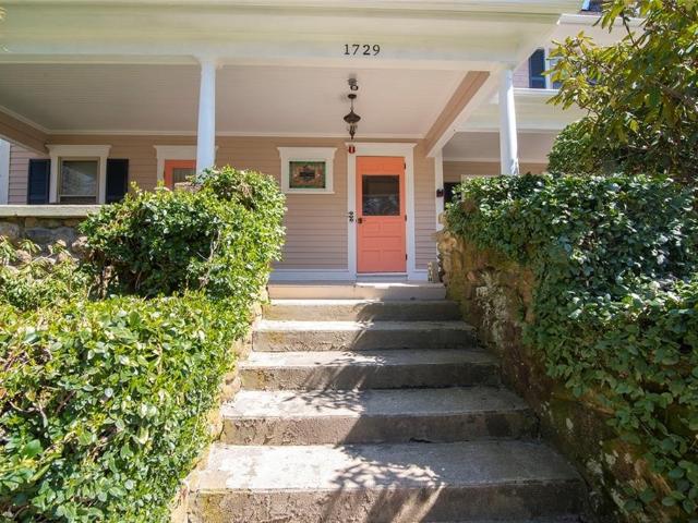 Condo for sale in Kingston, Rhode Island