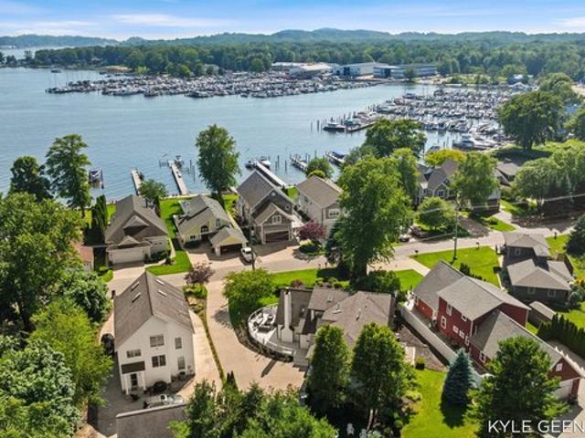 House for sale in Holland, Michigan