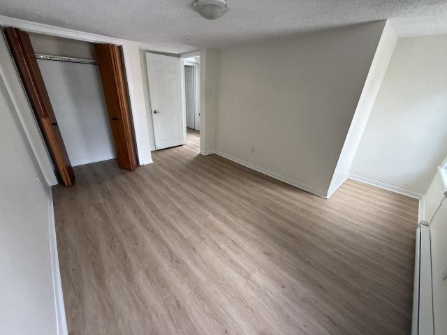 Apartment for rent in Mulhurst Bay, Ontario