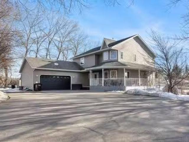 House for sale in Alberta