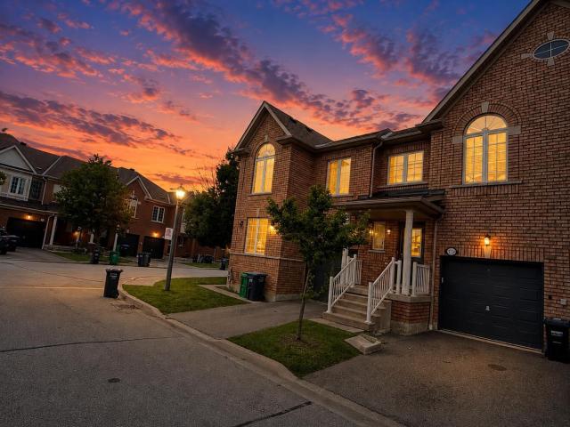 Condo for sale in Mississauga, Ontario