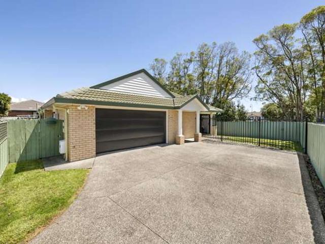 Townhouse for sale in Howick