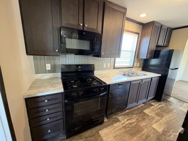 House for sale in Highland, Highland Township
