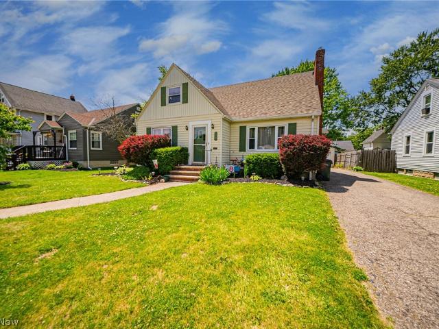 House for sale in Elyria, Ohio