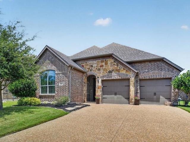House for sale in Fate, Texas