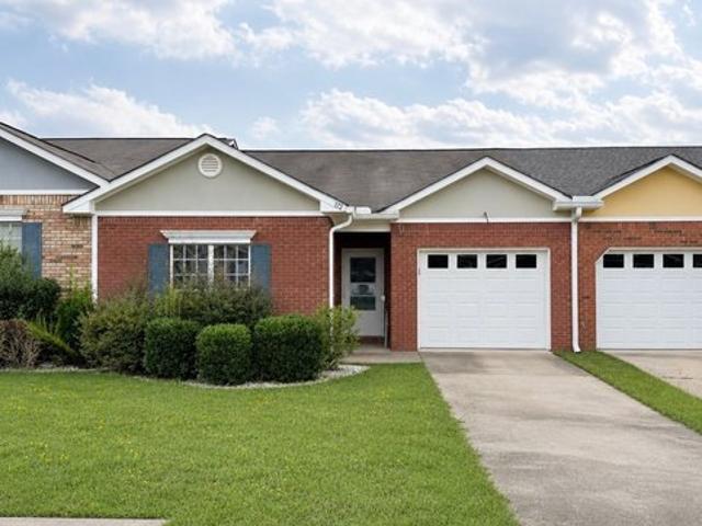 Townhouse for sale in Enterprise, Alabama
