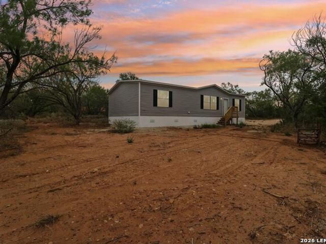 House for sale in Devine, Frio County