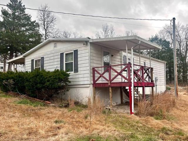 House for sale in Theodosia, Missouri