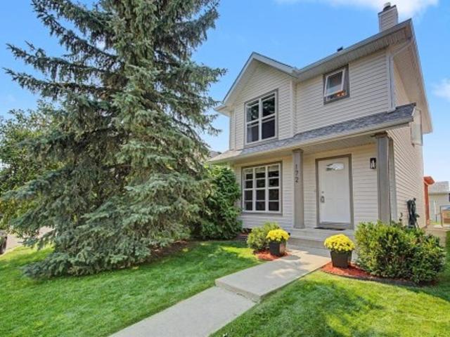 House for sale in Coventry Hills, Calgary