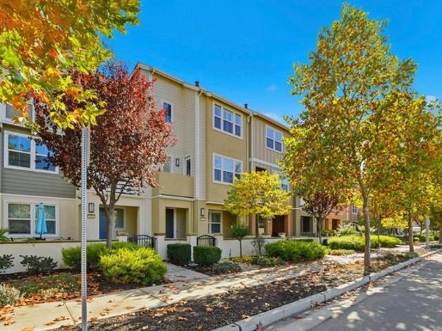 Townhouse for sale in Morgan Hill, California