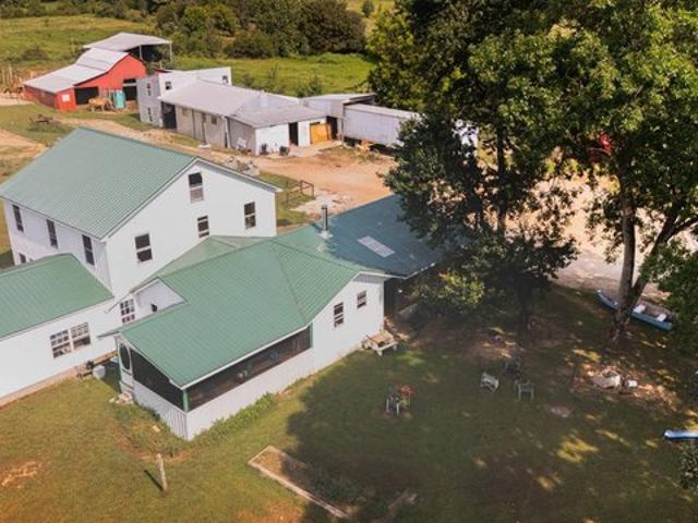 Farm for sale in Tennessee