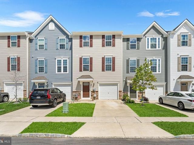 Townhouse for sale in Sicklerville, Winslow Township