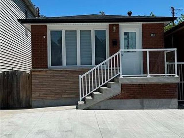 House for rent in Ancaster, Ontario