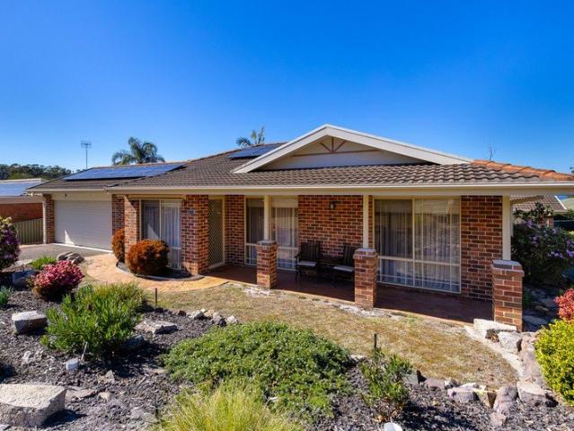 Townhouse for sale in Mirador, New South Wales