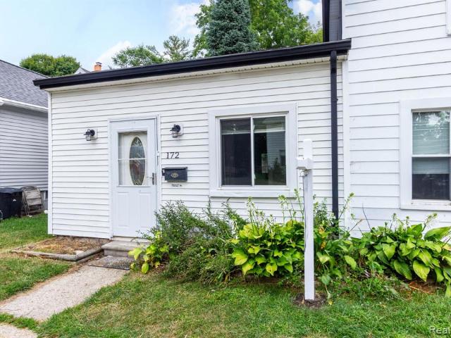 House for sale in Lapeer, Michigan