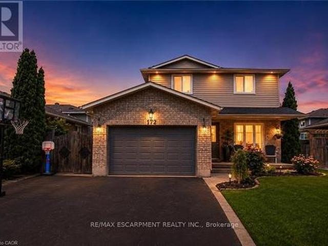 House for sale in Ancaster, Ontario