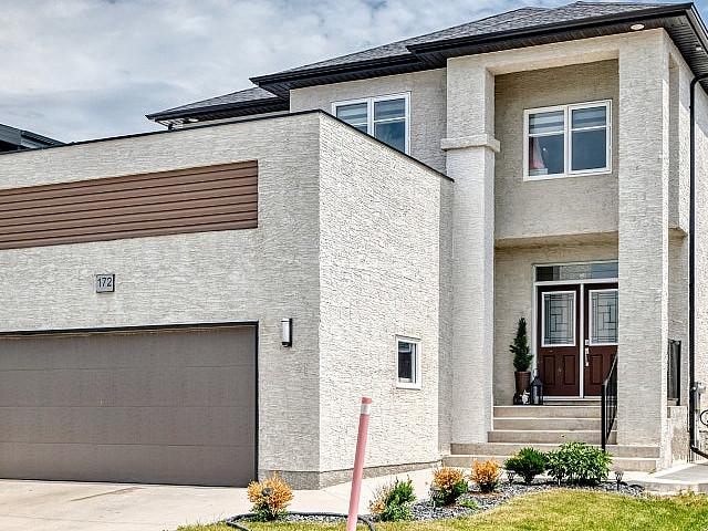House for sale in East St. Paul, Manitoba