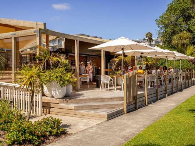 Apartment for sale in Orewa