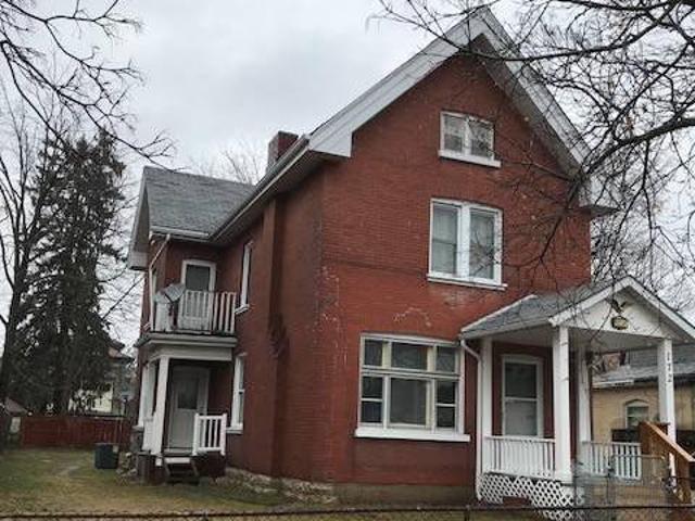 House for rent in County Of Brant, Ontario