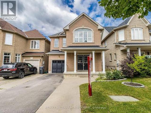 House for sale in Brampton, Golden Horseshoe