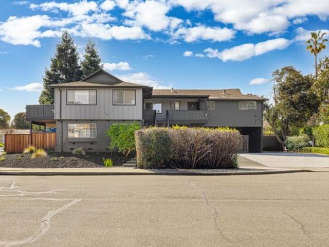 House for sale in Mountain View, California